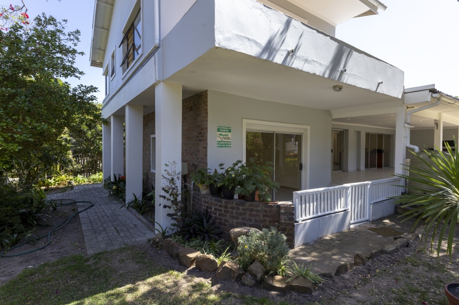 3 Bedroom Property for Sale in Seafield Eastern Cape